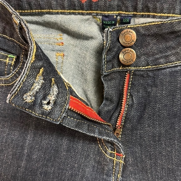 Boden Cropped Denim Cotton/Lycra Red/Green Stitching Accents Jeans 12R - Picture 4 of 13